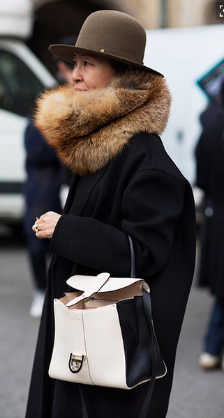 Burberry sales fur collar