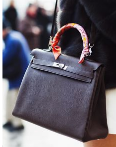 Hermes silk scarf size 90cmx90cm Preloved Perfection