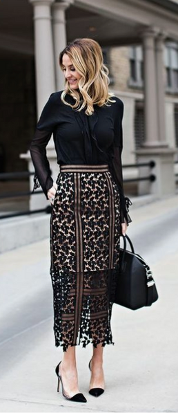 Oscar de la Renta ivory and black lace maxi skirt Size 12UK